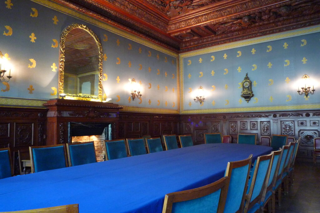 Salle du Bureau bleu dans le Parlement du Dauphiné situé à Grenoble.